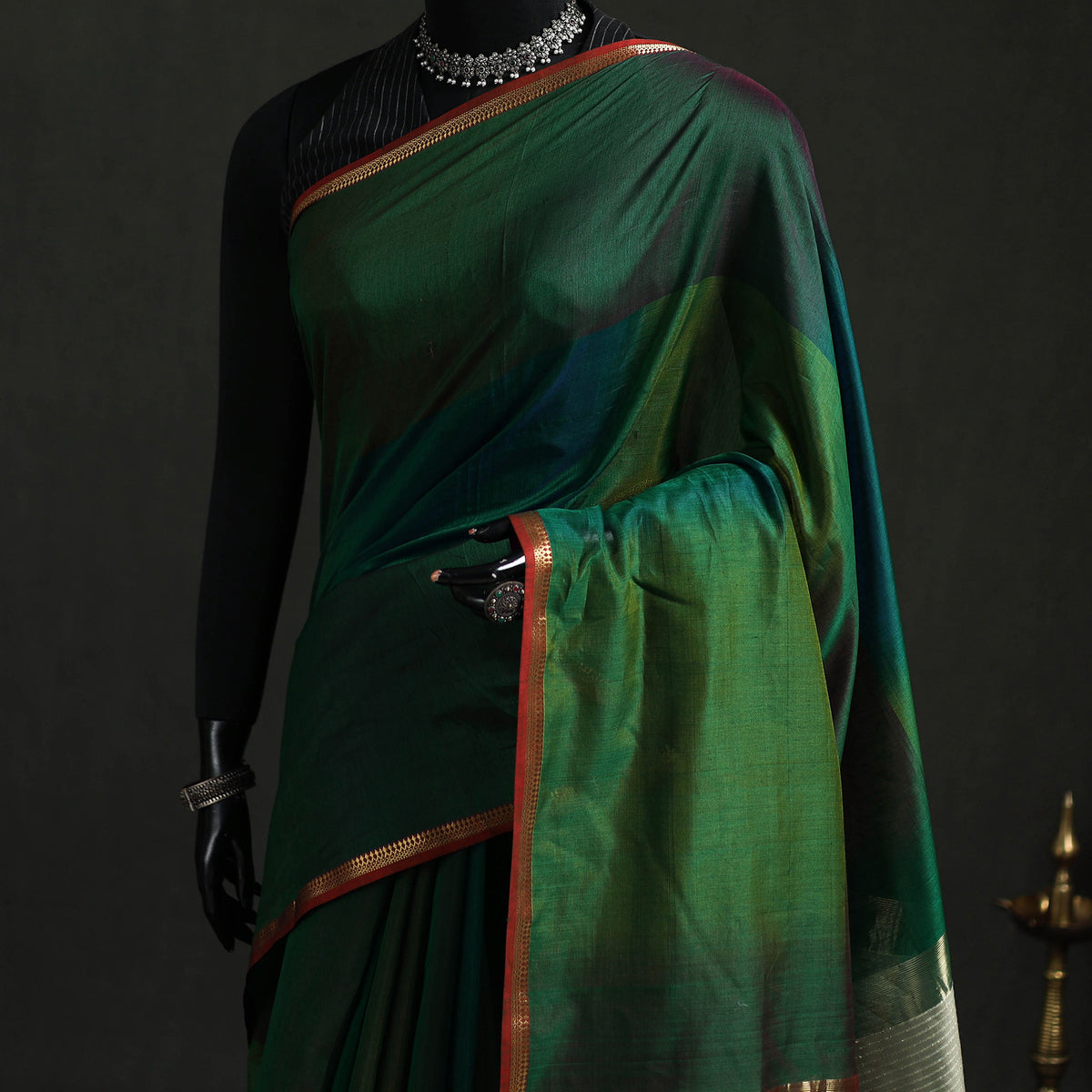 Handloom Kosa Pallu Maheshwari Silk Saree 25