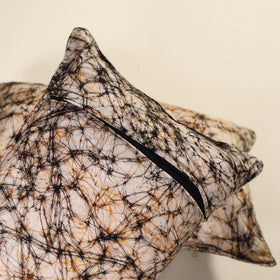 Hand Block Batik Print Pillow Covers (Set of 2) 31