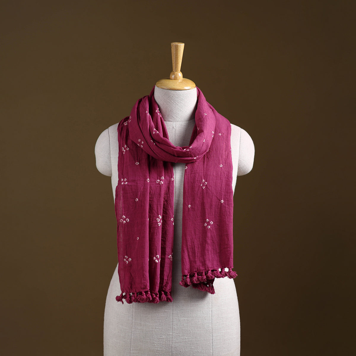 Kutch Handwoven Organic Kala Cotton Bandhani Stole 05