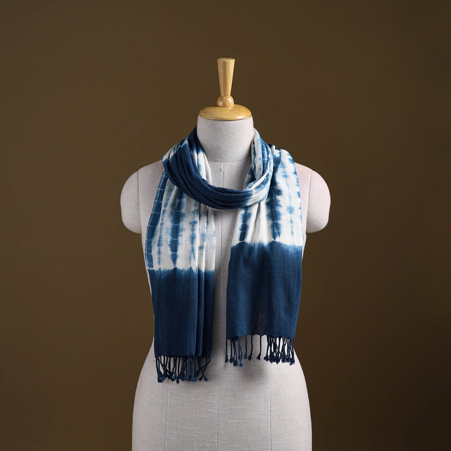 Kutch Handwoven Organic Kala Cotton Shibori Stole 11