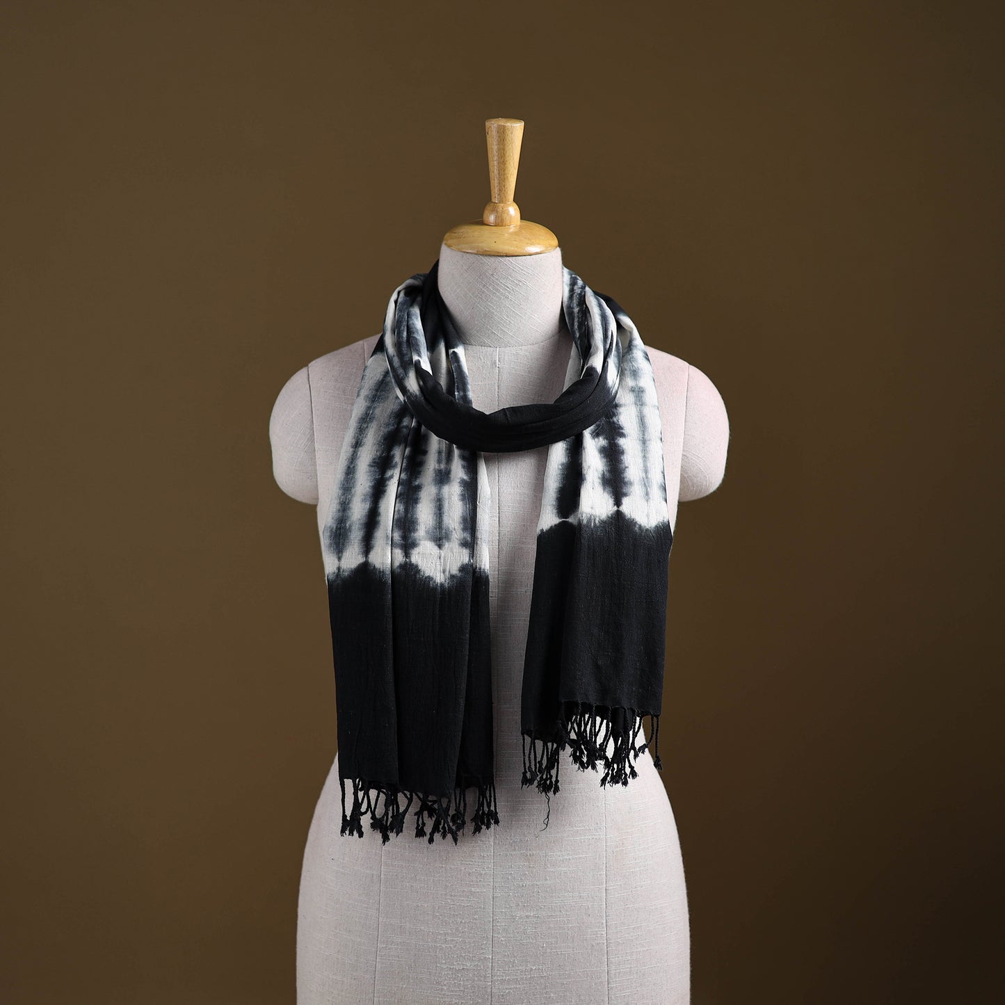 Kutch Handwoven Organic Kala Cotton Shibori Stole 30