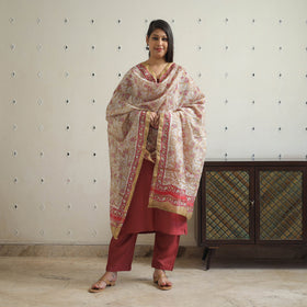 Buy Red Tussar Silk Cotton Handloom Plain Kurta Set
