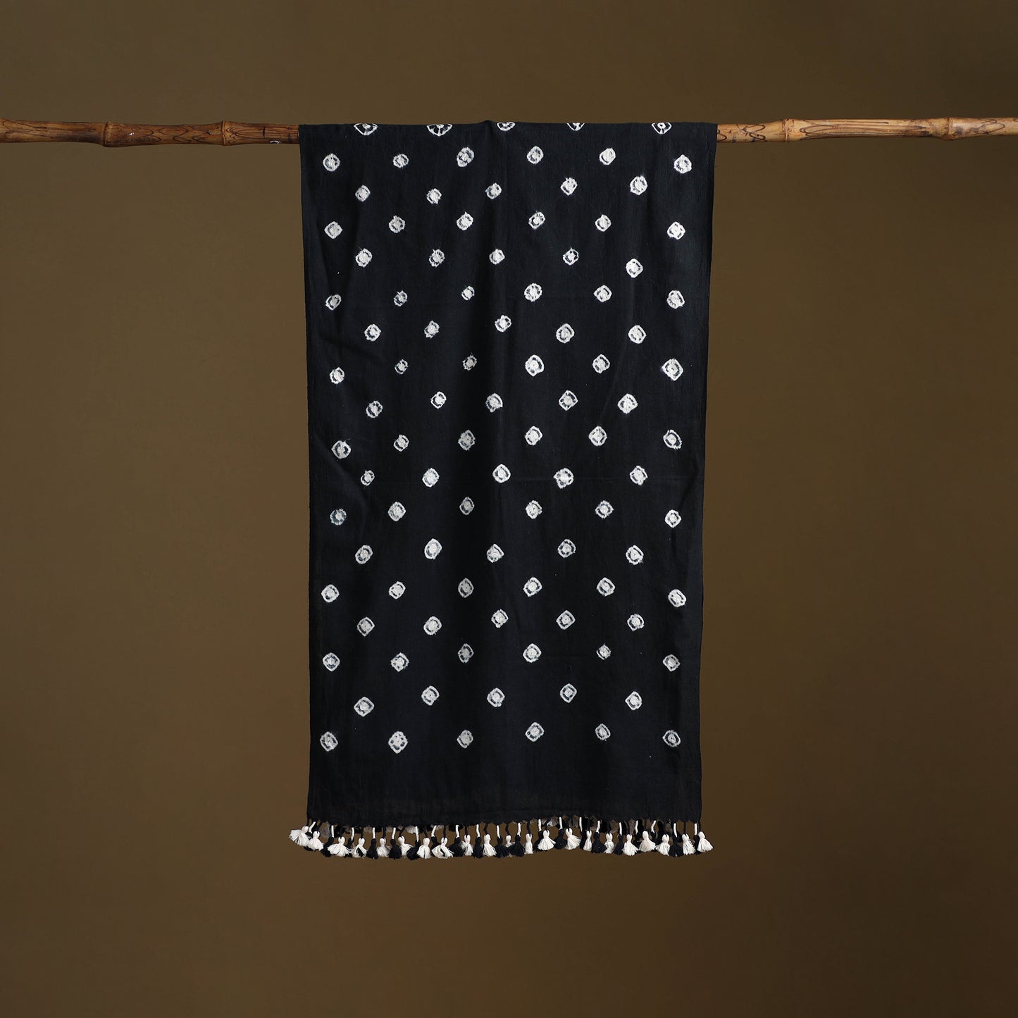 Kutch Handwoven Organic Kala Cotton Bandhani Stole 43