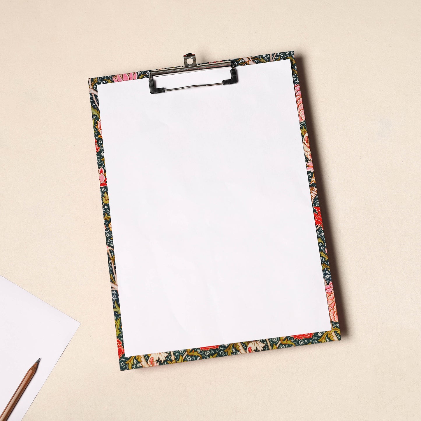 Handcrafted Floral Printed Clipboard (12 x 9 in) 19