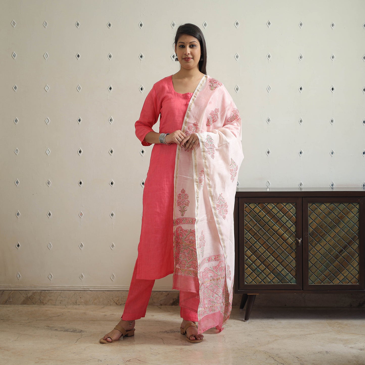 Pink - Bhagalpuri Linen Cotton Plain Kurta Set 06