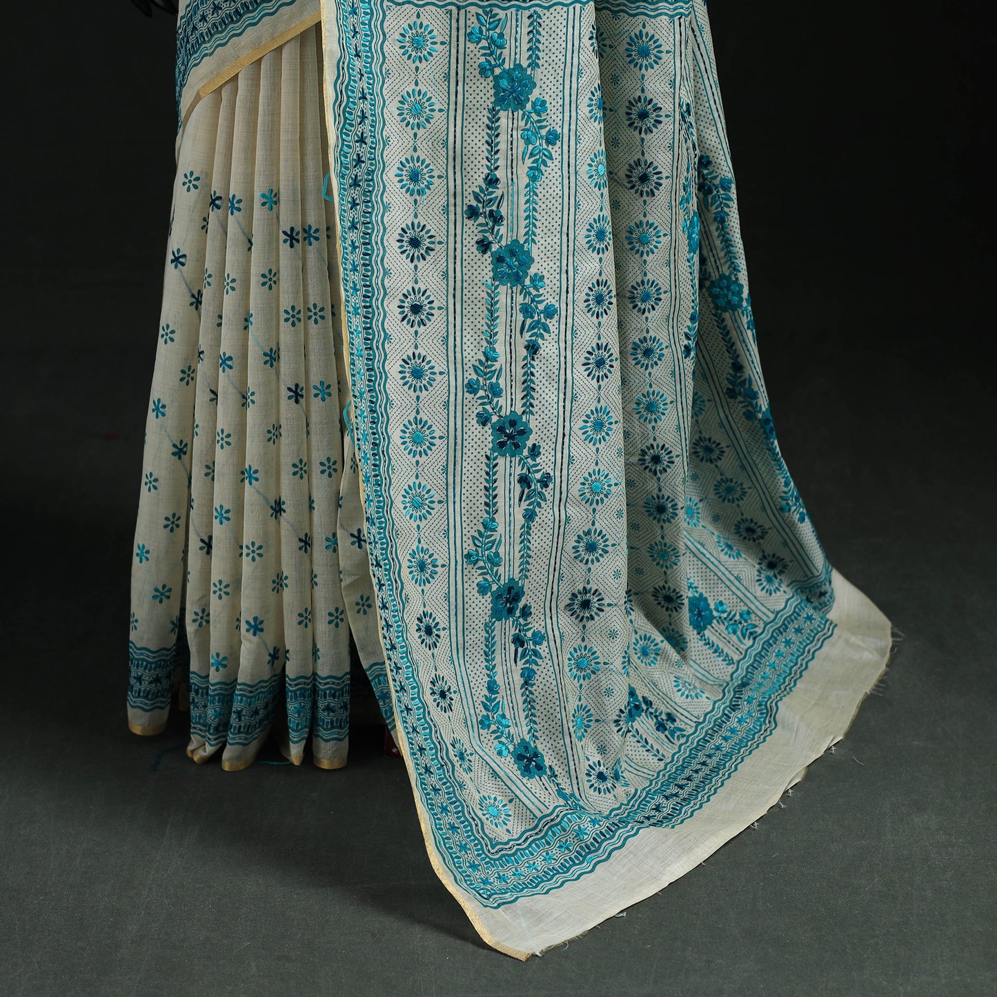 White - Bengal Kantha Hand Embroidery Silk Cotton Chapa Work Saree 10