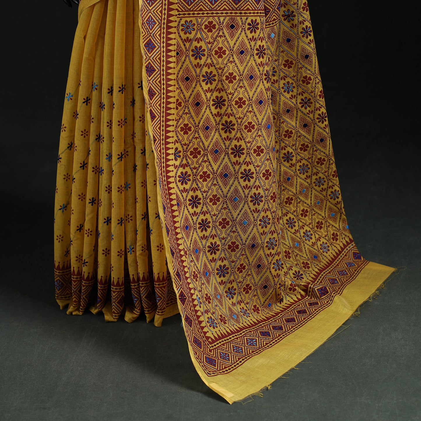 Bengal Kantha Hand Embroidery Silk Cotton Chapa Work Saree 15