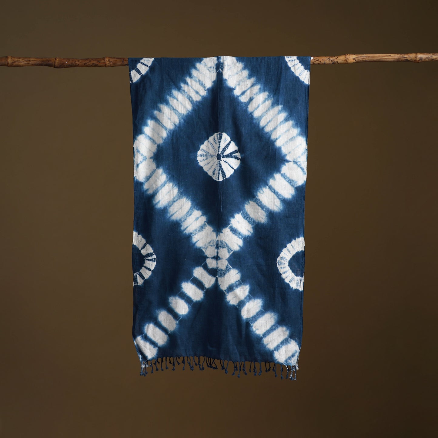 Kutch Handwoven Organic Kala Cotton Shibori Stole 09