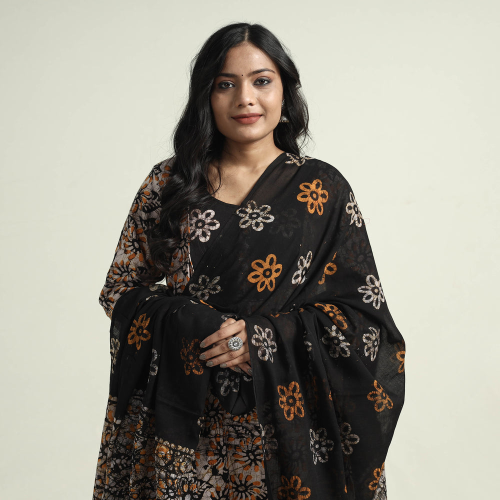 Batik Kurta with Palazzo & Dupatta Set