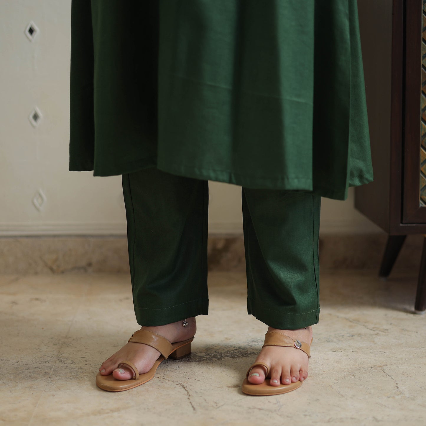 Green - Bhagalpuri Linen Cotton Plain Kurta Set 08