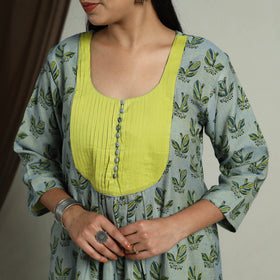 Green Block Print Handwoven Cotton A-Line Mangalagiri Kurta