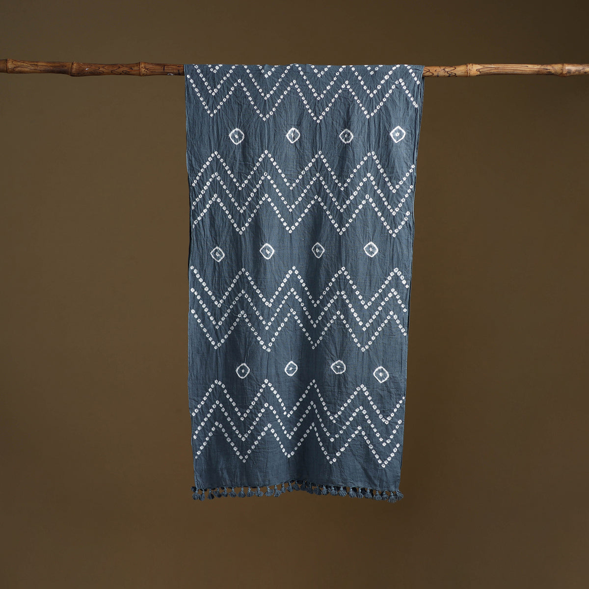 Kutch Handwoven Organic Kala Cotton Bandhani Stole 40