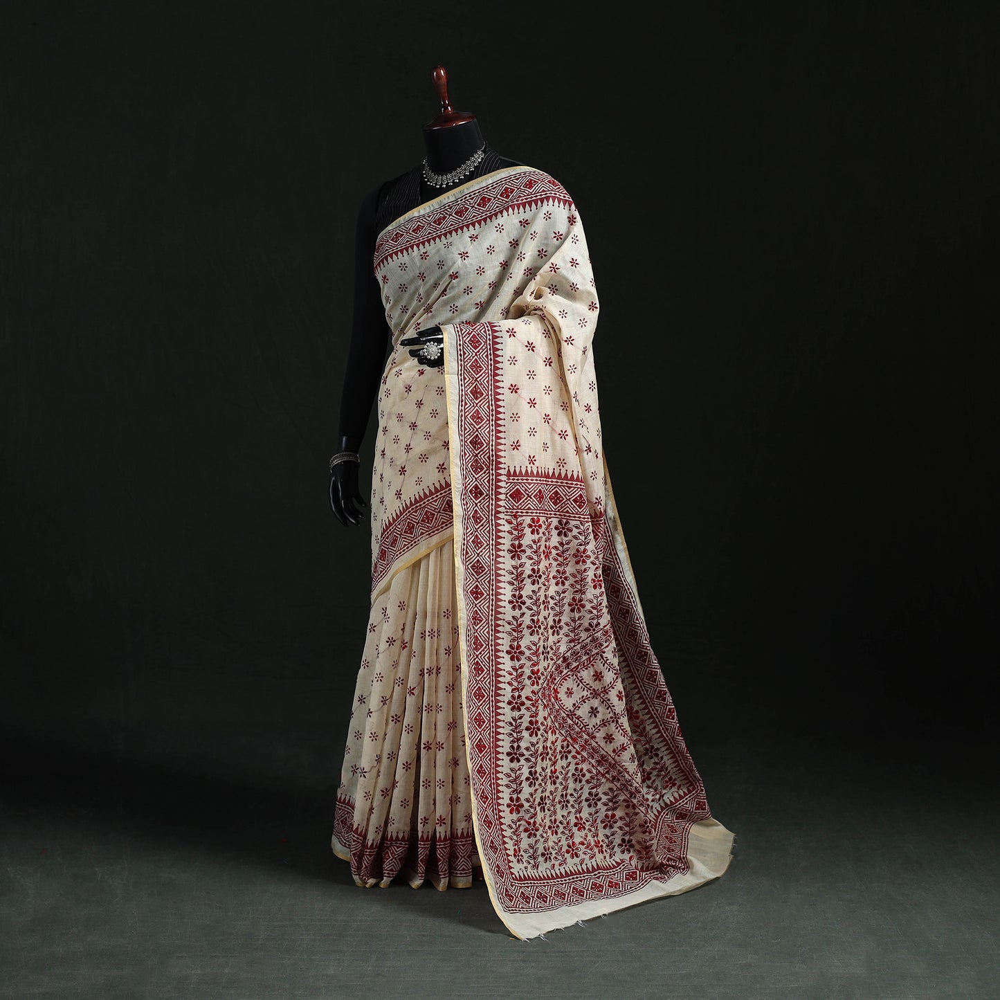 Bengal Kantha Hand Embroidery Silk Cotton Chapa Work Saree 21