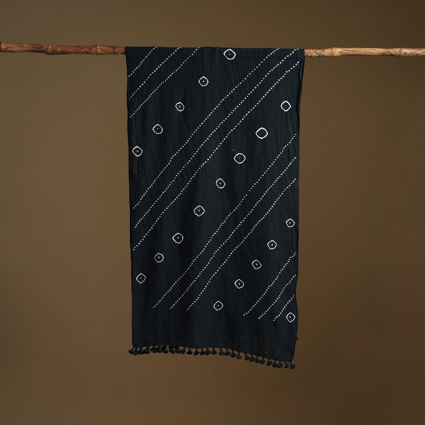 Kutch Handwoven Organic Kala Cotton Bandhani Stole 23