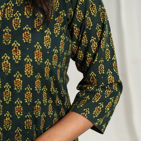 Buy Block Printed Cotton Straight Green Ajrakh Kurta