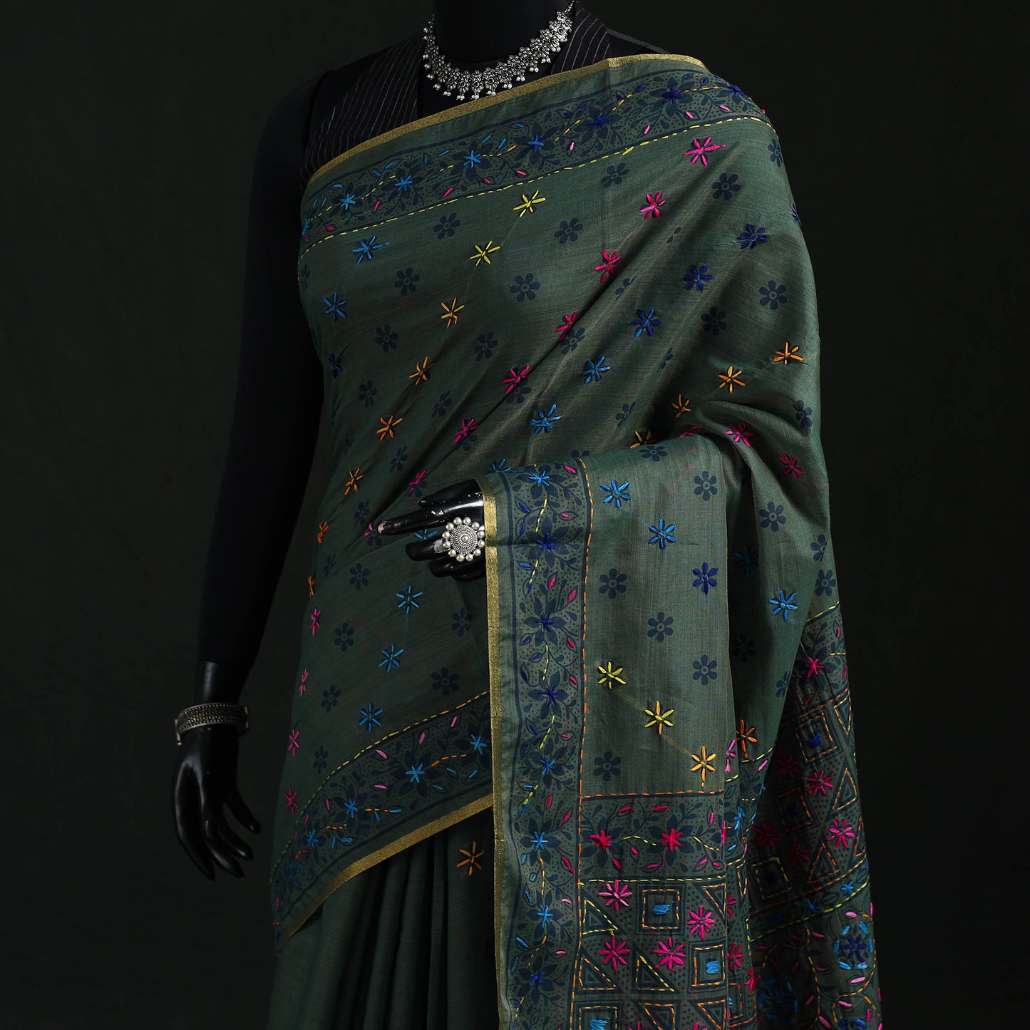 Green - Bengal Kantha Hand Embroidery Silk Cotton Chapa Work Saree 25