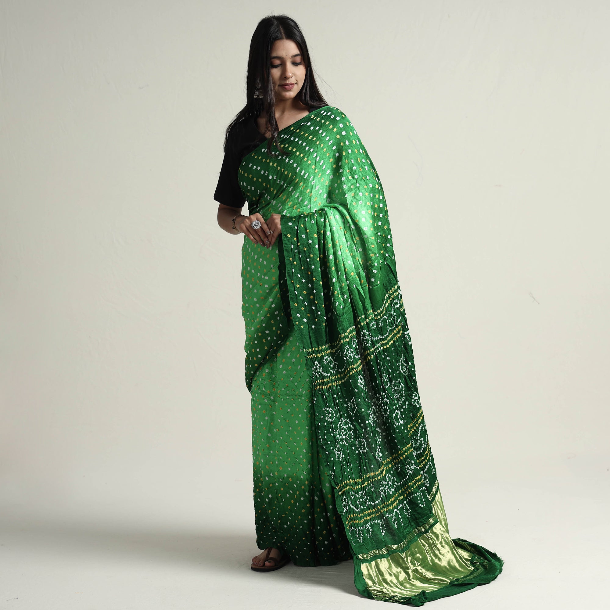 Buy Bandhani Ajrakh Gaji Silk Saree | Women Ethnic clothing