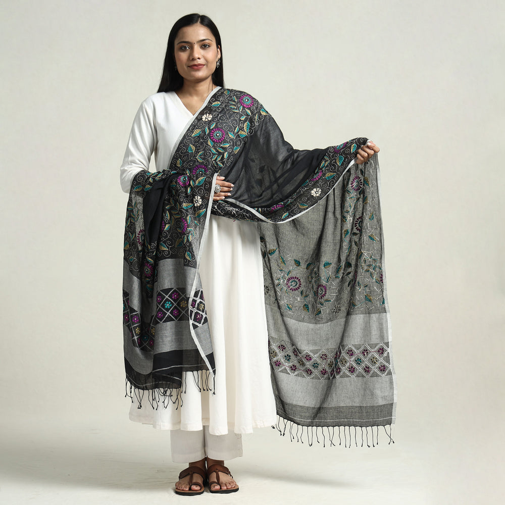 kantha embroidery dupatta