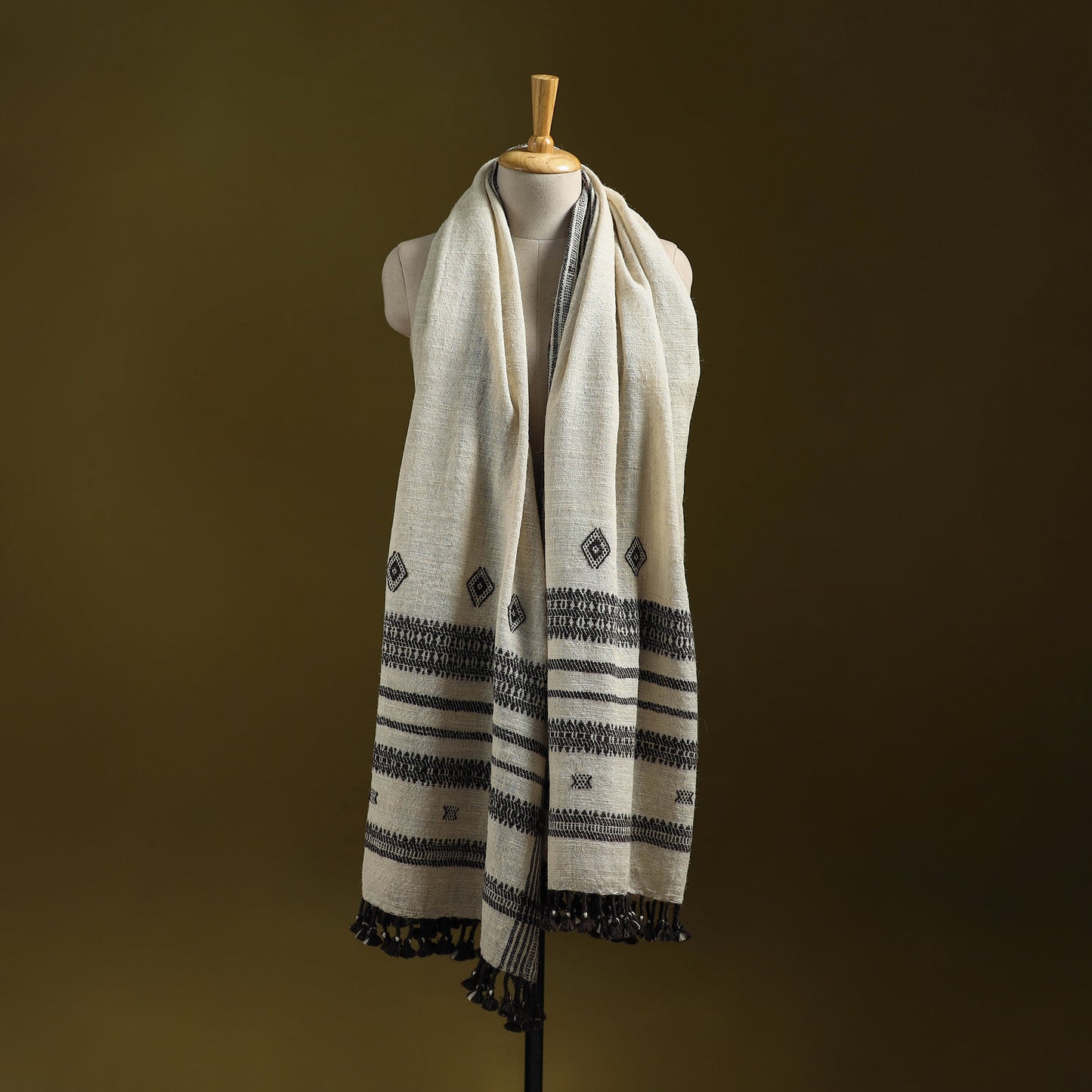 White - Kutch Handspun Handwoven Desi Wool Shawl 21