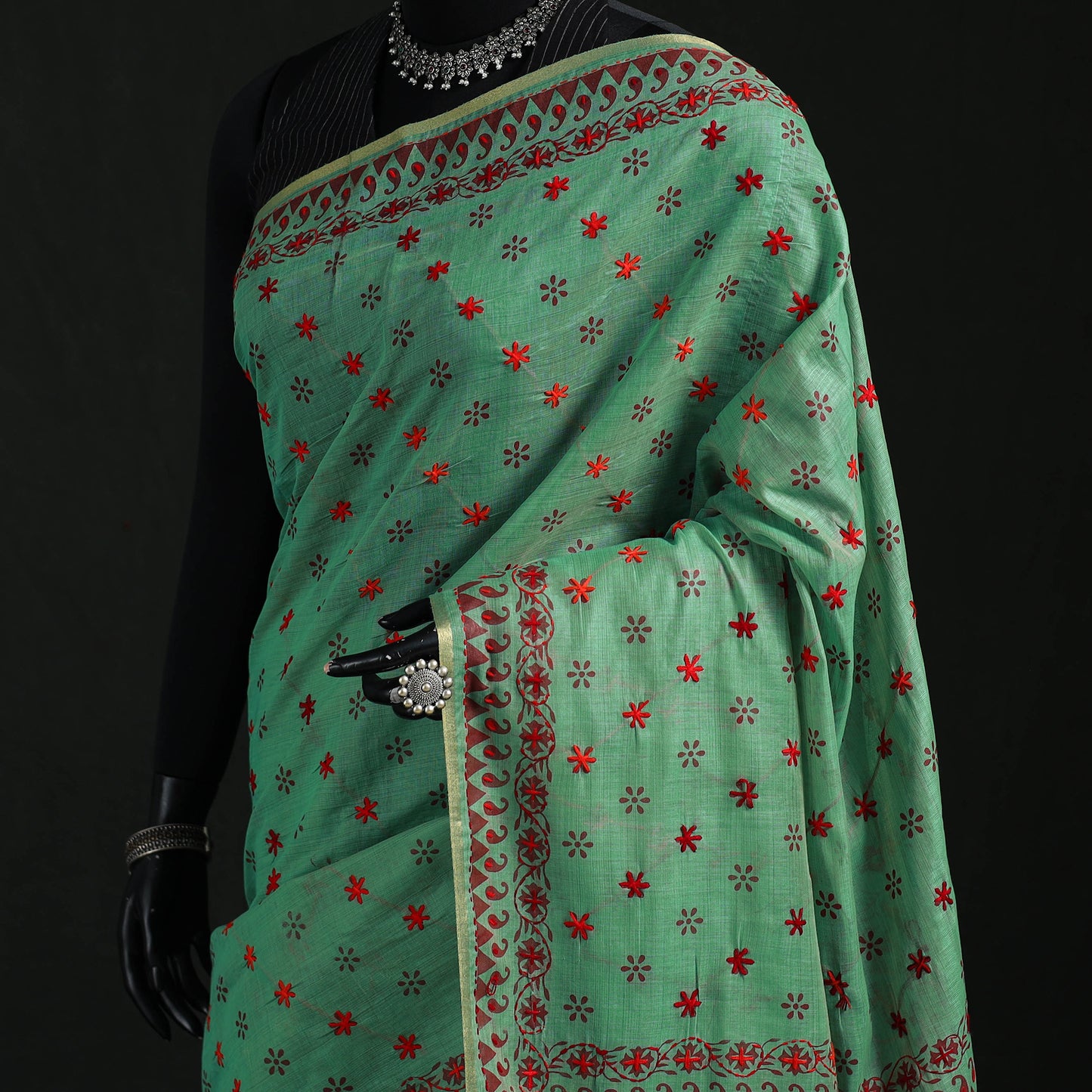 Green - Bengal Kantha Hand Embroidery Silk Cotton Chapa Work Saree 33
