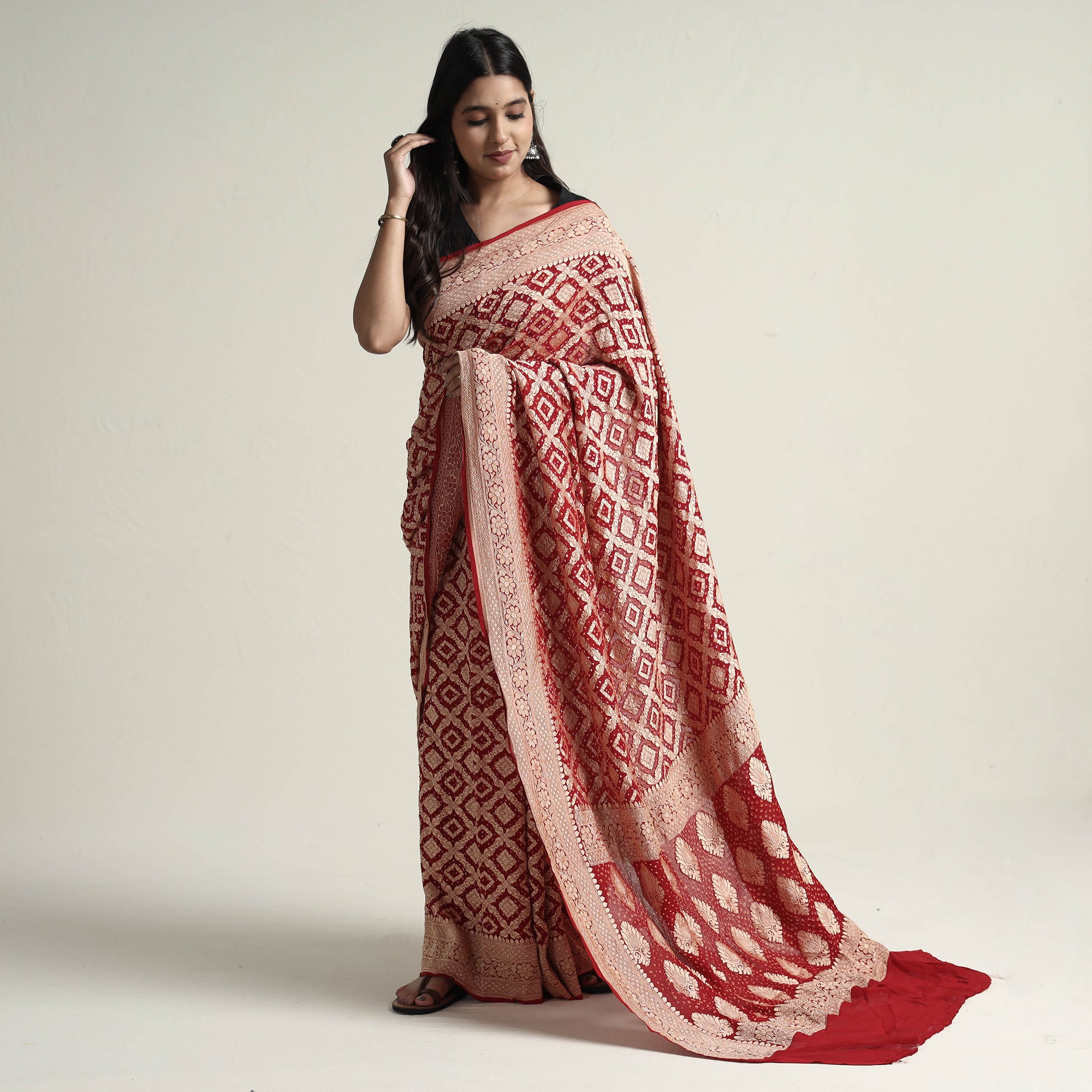 Pure Silk kutch bandhani sarees, Occasion : Casual Wear, Wedding Wear,  Technics : Handloom at Rs 1,500 / pcs in Kutch