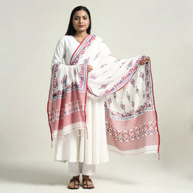  Bolpur Kantha Embroidery Cotton Handloom Dupatta with Tassels Online at iTokri.com