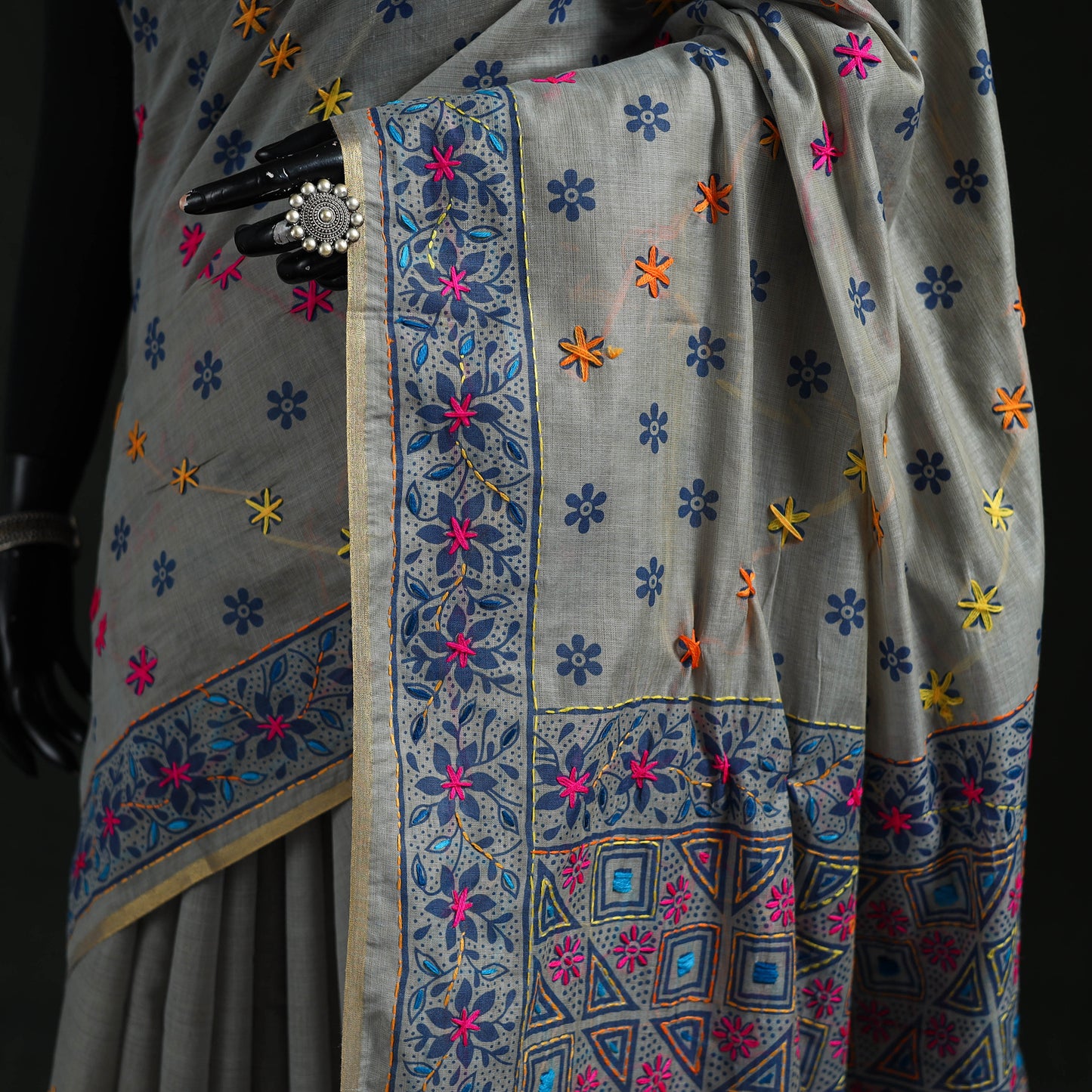 Bengal Kantha Hand Embroidery Silk Cotton Chapa Work Saree 40