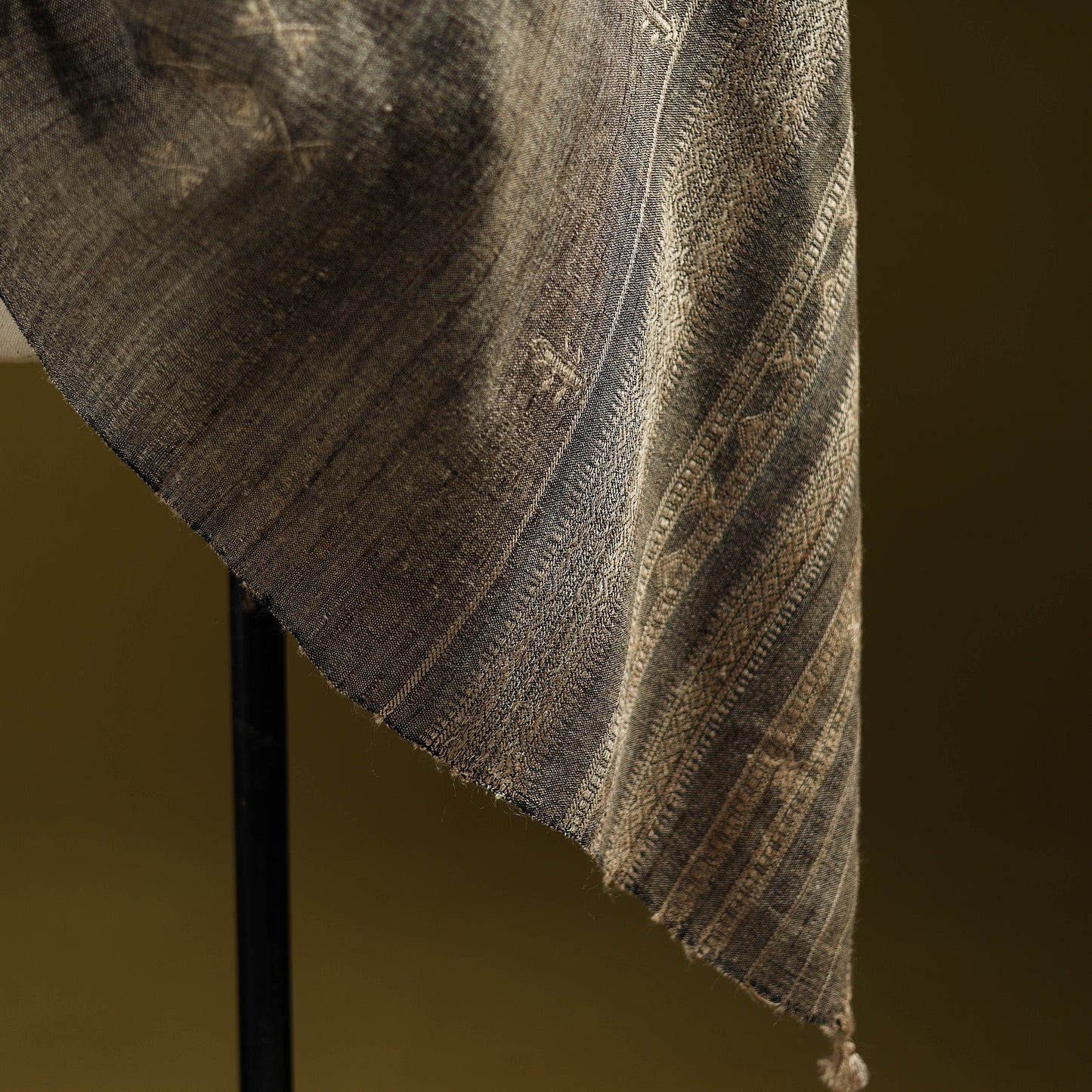 Brown - Kutch Handspun Handwoven Merino Wool x Katia Silk Chomuk Buta Shawl 02