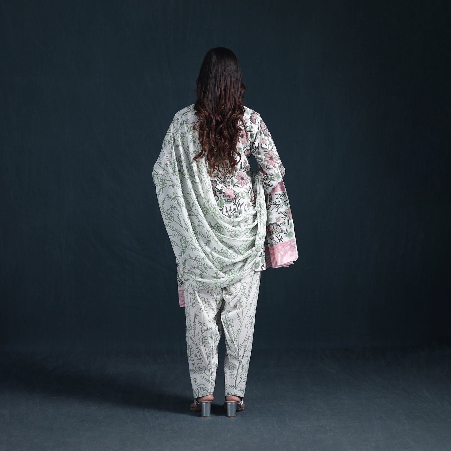 Sanganeri Hand Block Print Cotton Suit Set with Dupatta for Women 02