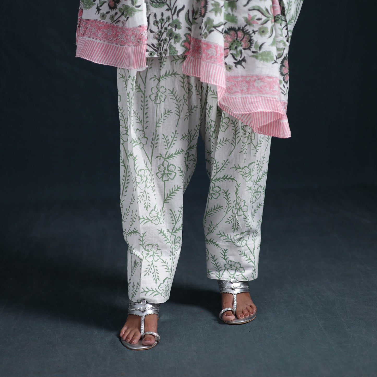Sanganeri Hand Block Print Cotton Suit Set with Dupatta for Women 02