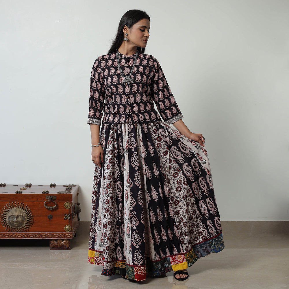 Multicolor - Bagh Print Skirt with 24 Kali Patchwork 10