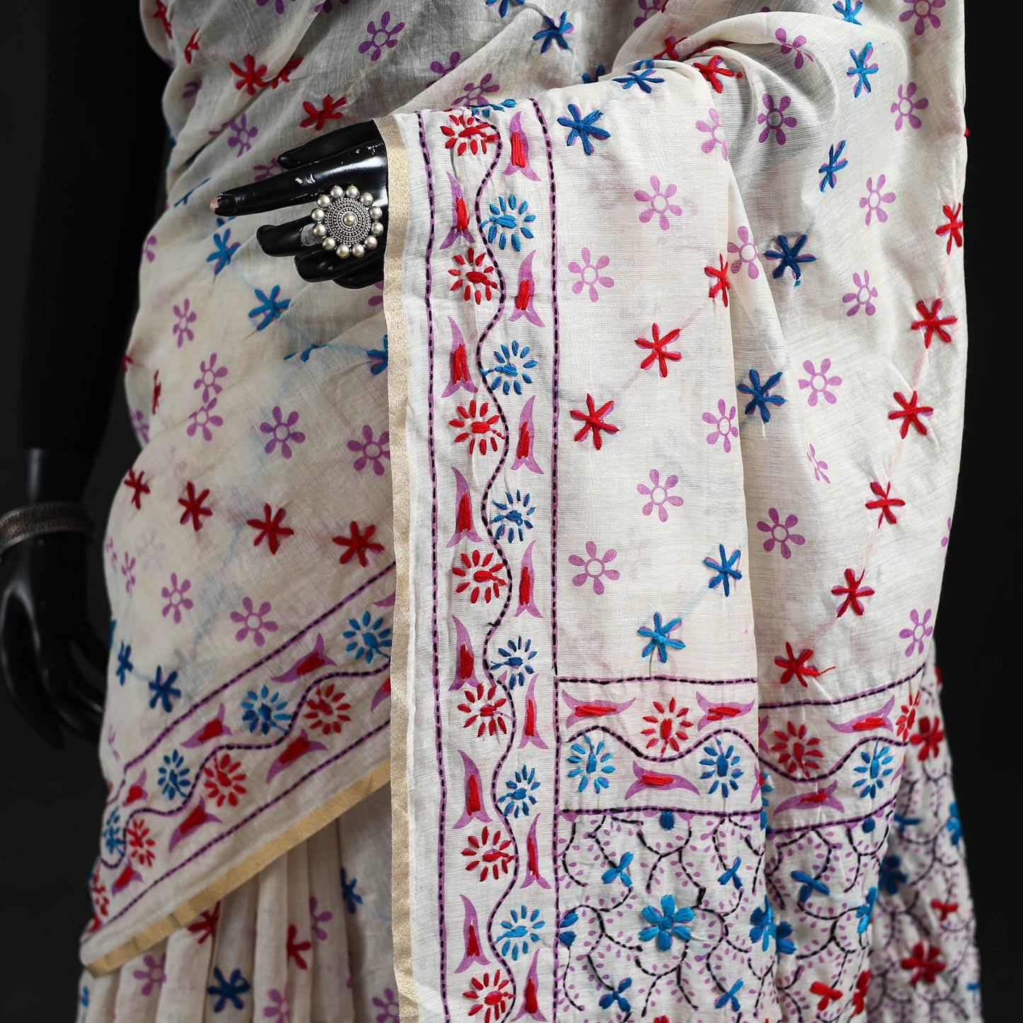 White - Bengal Kantha Hand Embroidery Silk Cotton Chapa Work Saree 71