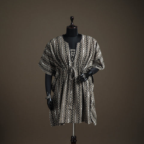 Akola hand block print natural dyed cotton kaftan (medium)