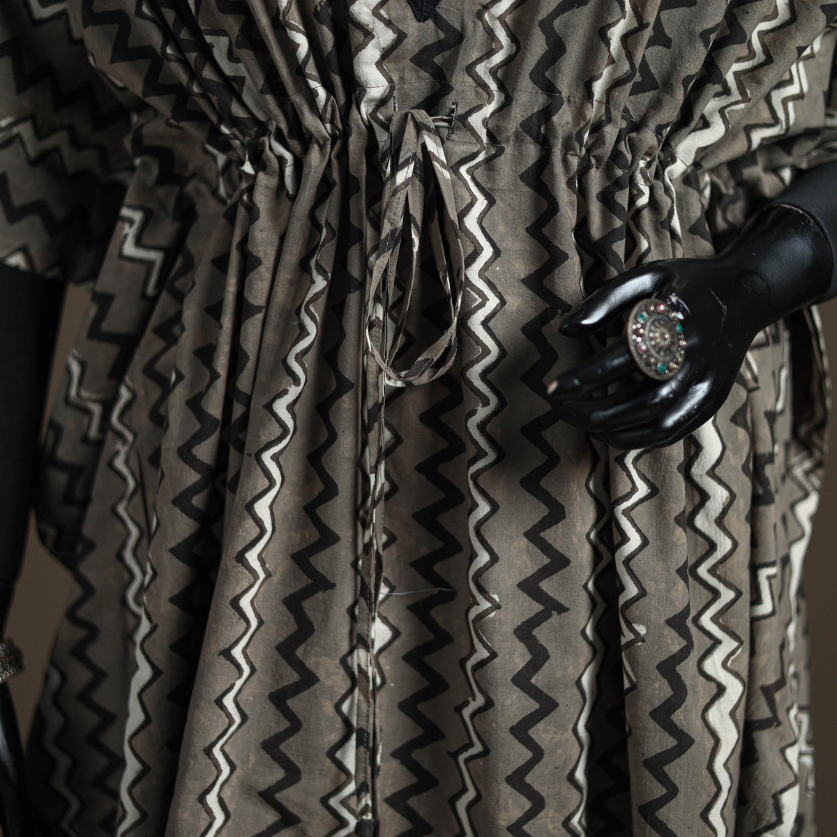 Akola Hand Block Print Natural Dyed Cotton Kaftan (Medium) 154
