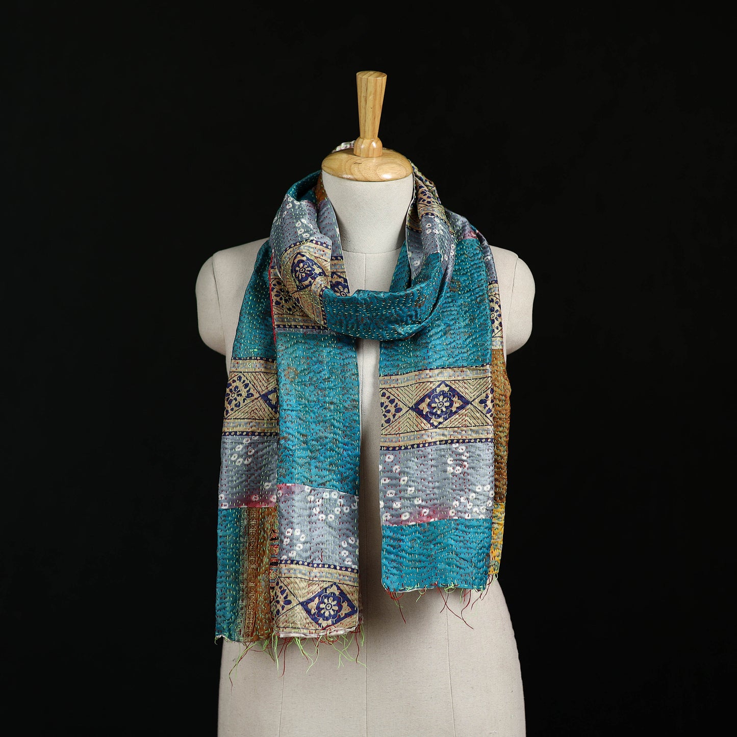 Bengal Kantha Handwork Patchwork Reversible Silk Stole 123