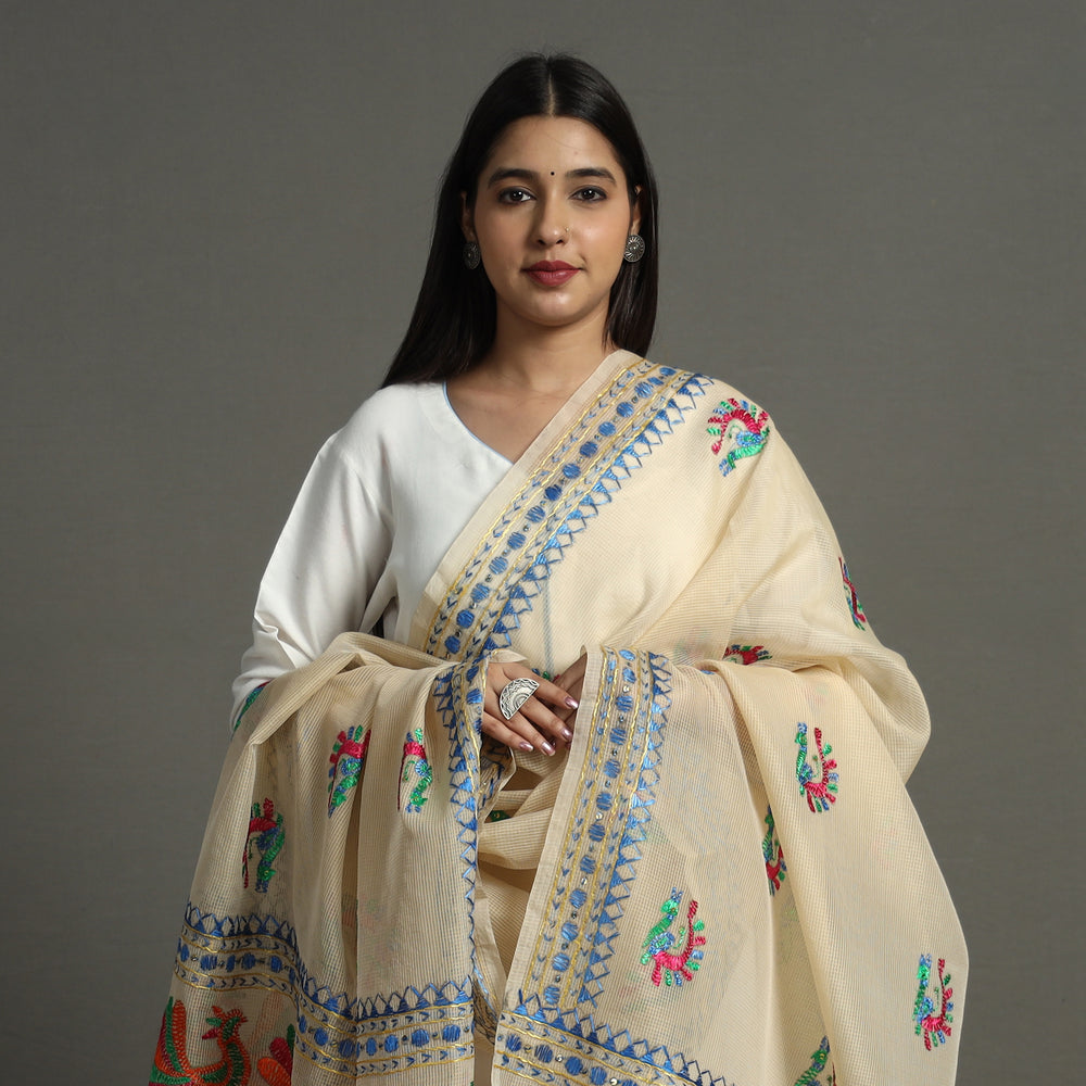 phulkari embroidery dupatta