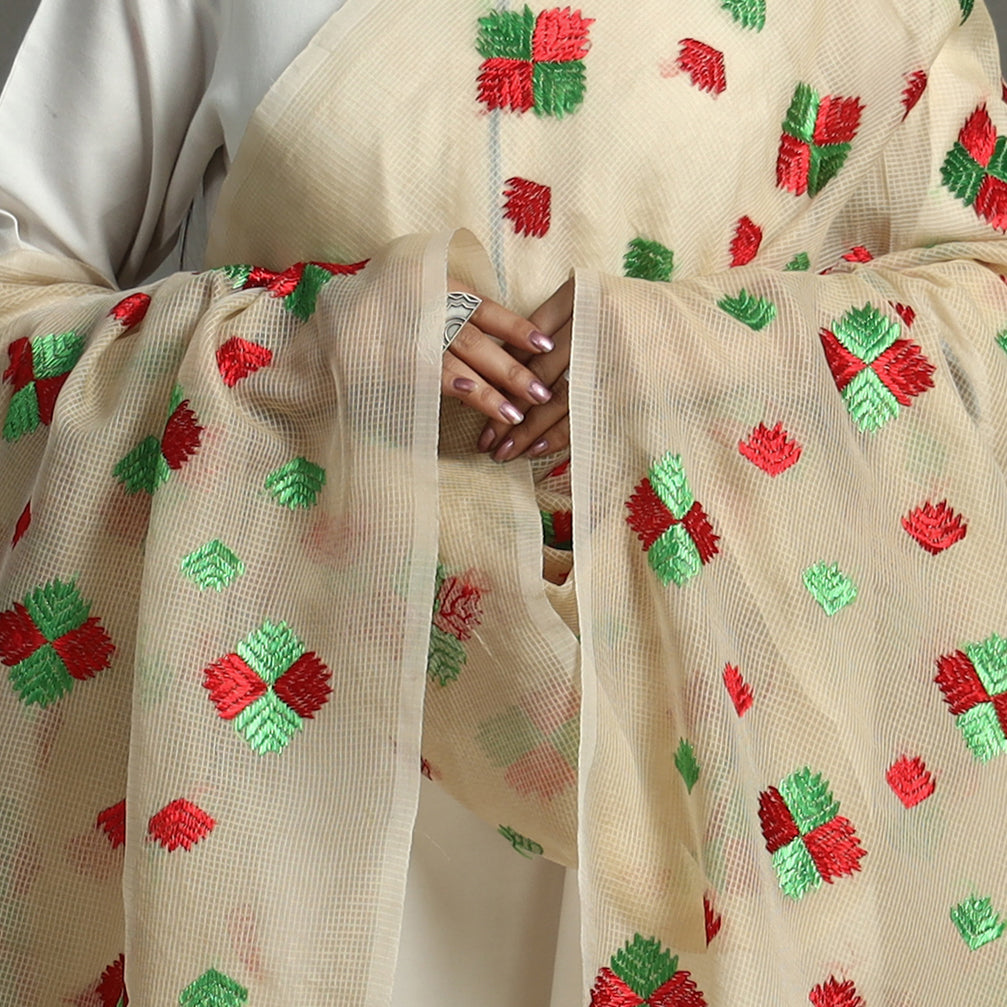 phulkari embroidery dupatta