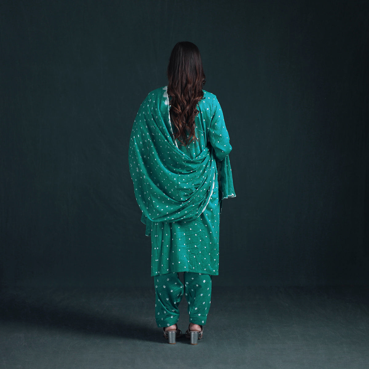 Bandhani Tie-Dye Cotton Suit Set with Dupatta for Women 13
