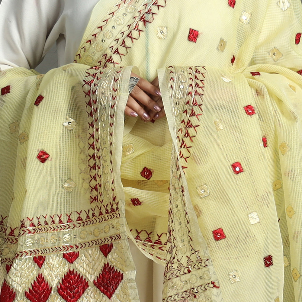 phulkari embroidery dupatta