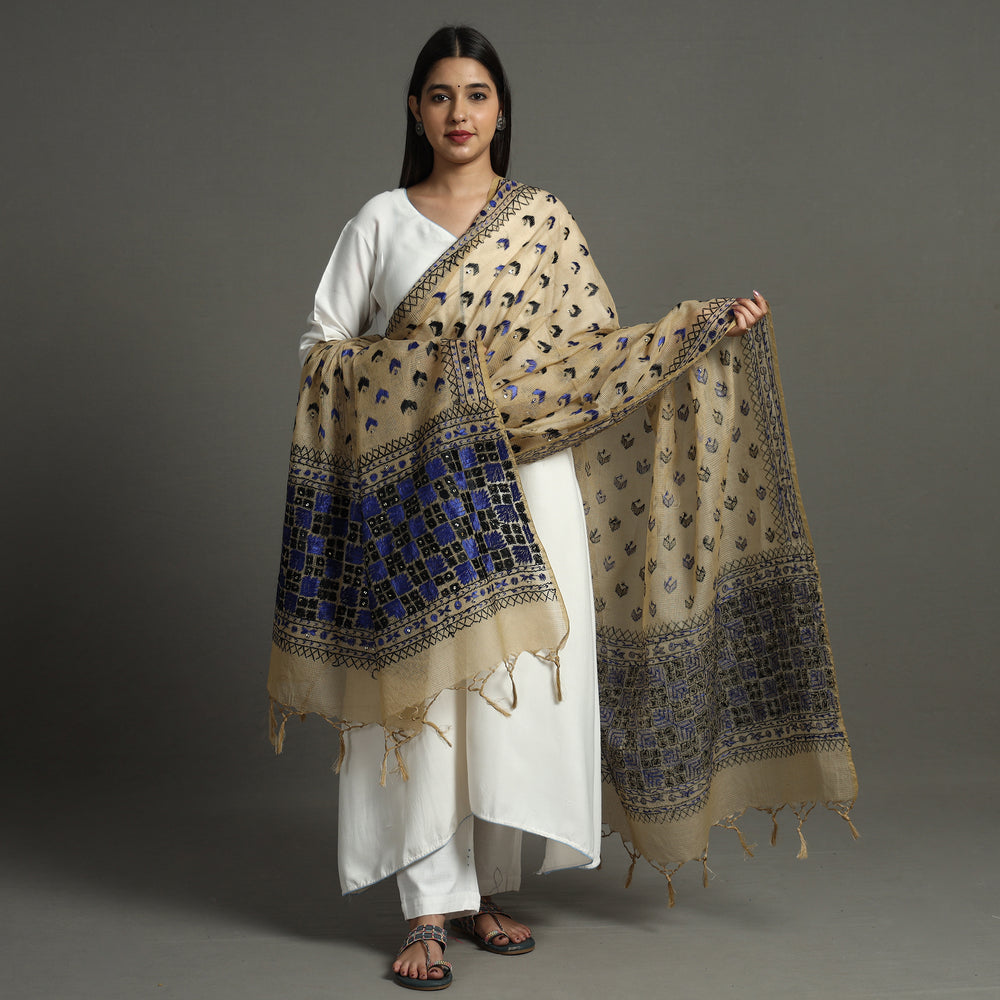 phulkari embroidery dupatta