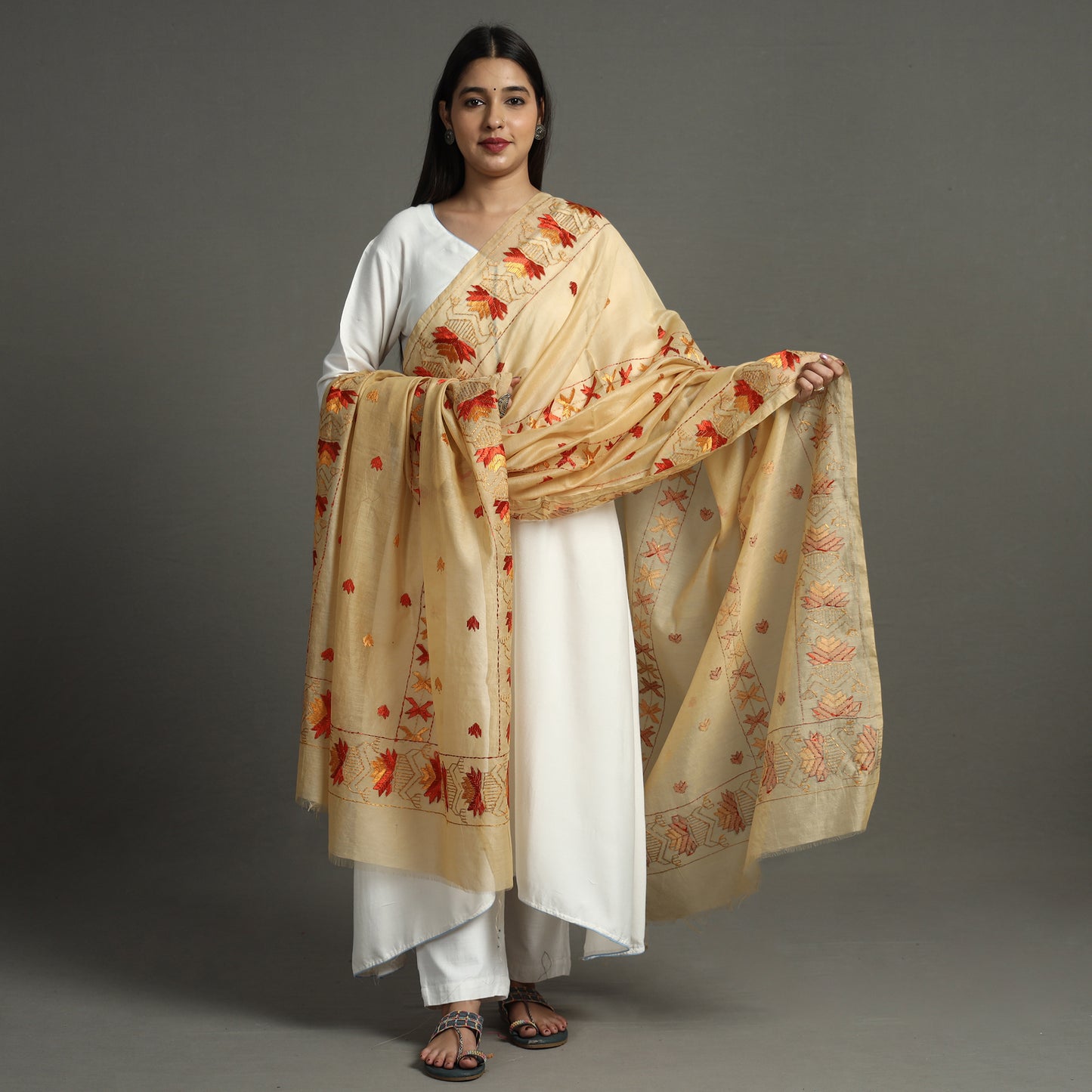 phulkari embroidery dupatta