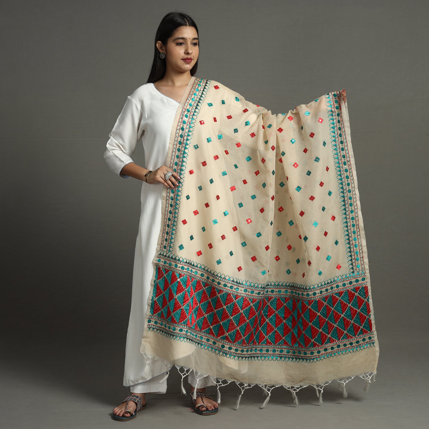 phulkari  dupatta