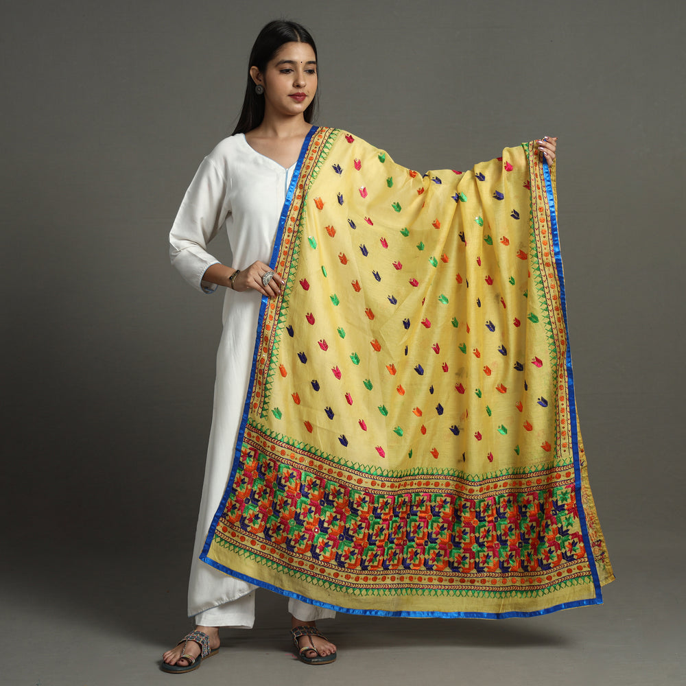 phulkari embroidery dupatta