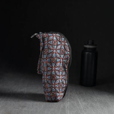 Handmade 1L Water Bottle Cover 01