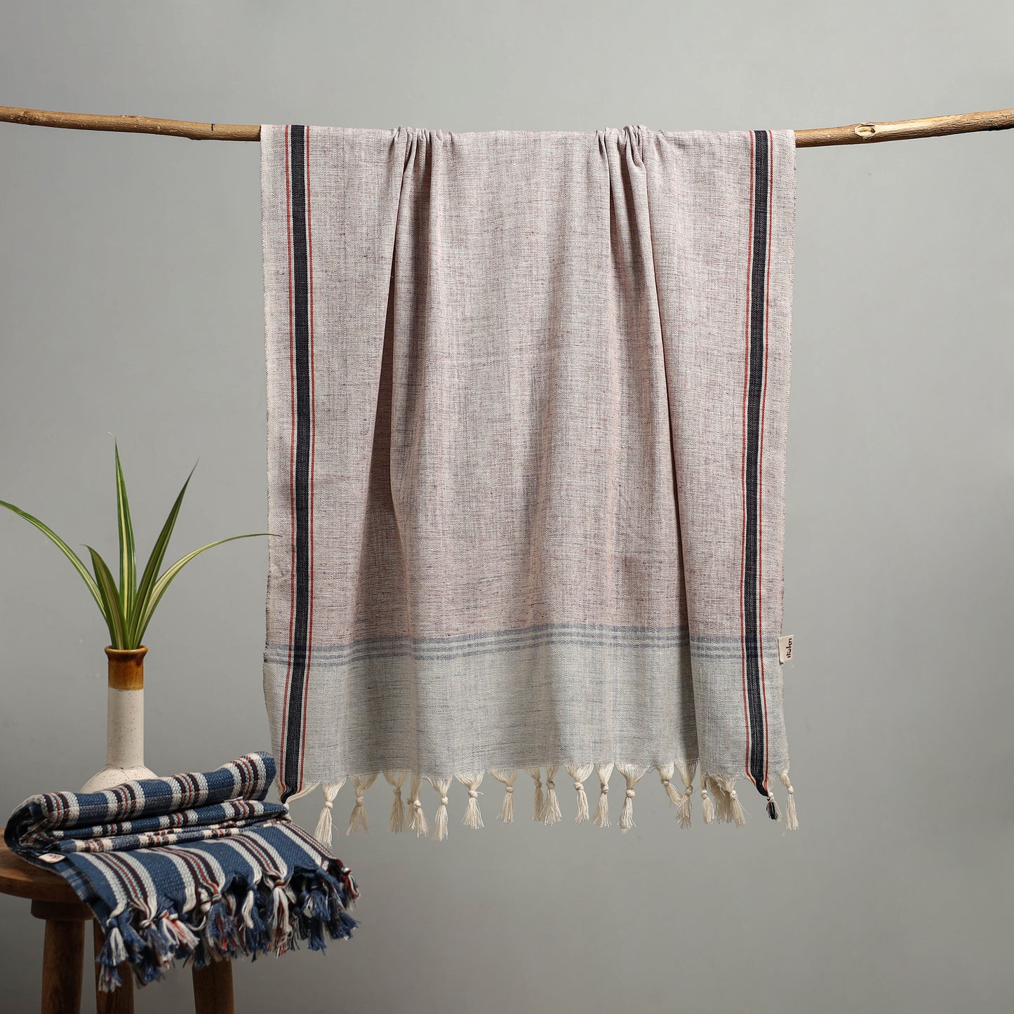 Handloom Fine Cotton Bath Towel 05