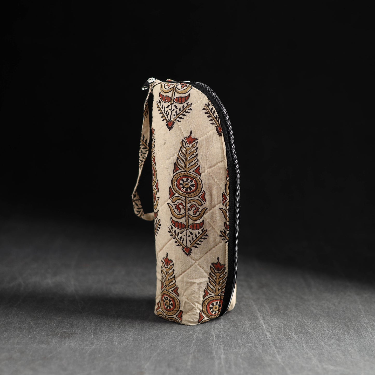 Handmade 1L Water Bottle Cover 04