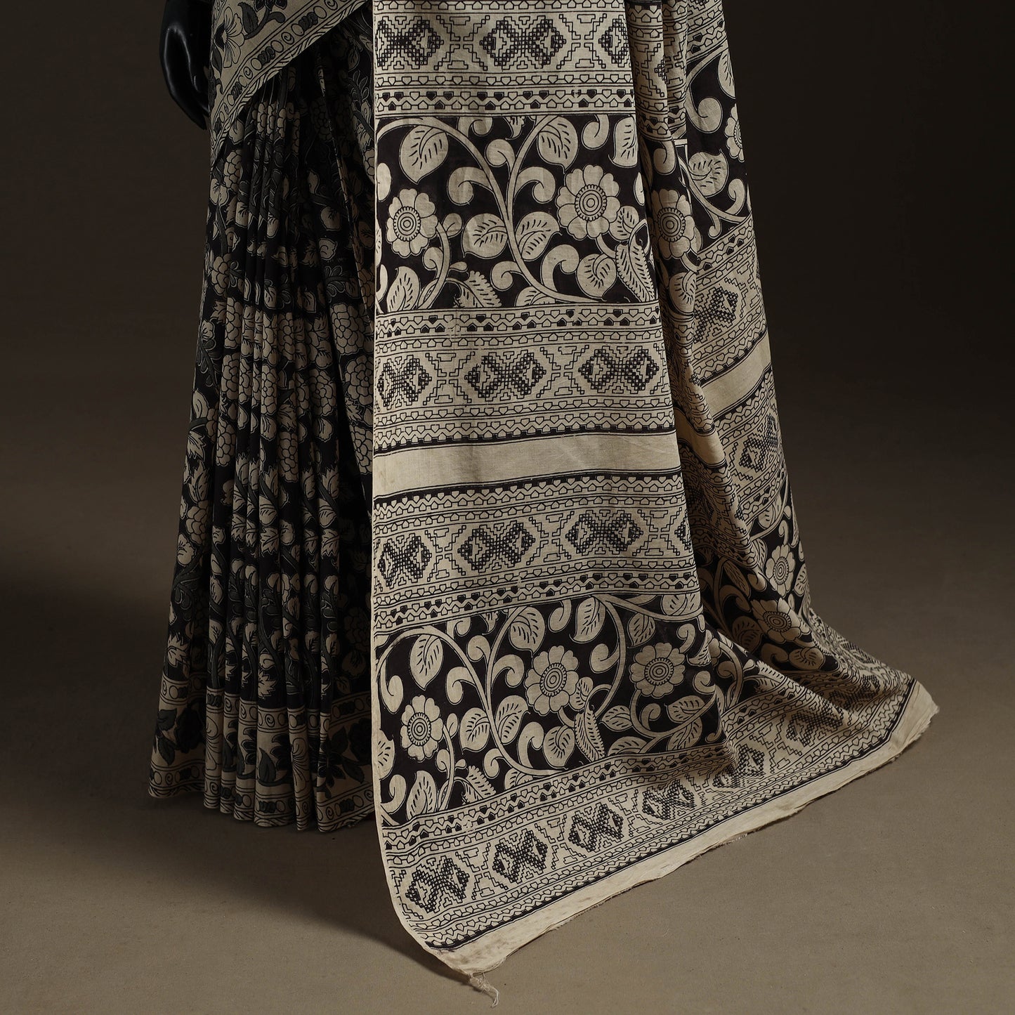 Printed Cotton Kalamkari Saree 14