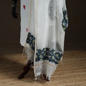 Kota Doria Cotton Barmer Applique Work Dupatta with Zari Border 11