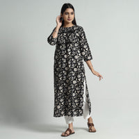 Black - Sanganeri Printed Cotton Pintuck Long Straight Kurta