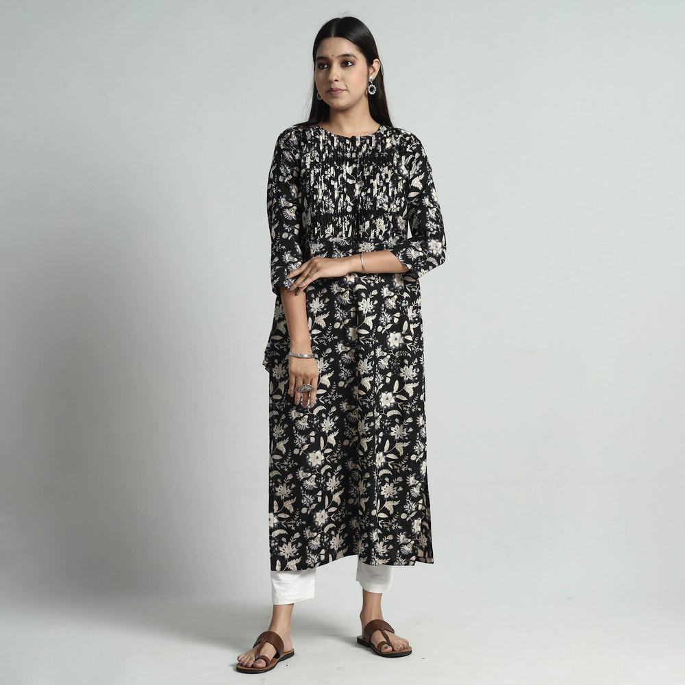 Black - Sanganeri Printed Cotton Pintuck Long Straight Kurta